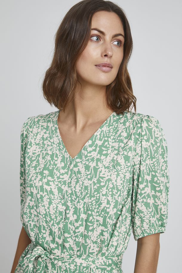 Fransa Dress Malachite Green – Shop Malachite Green Dress from size XS-XXL  here | Blusenkleider
