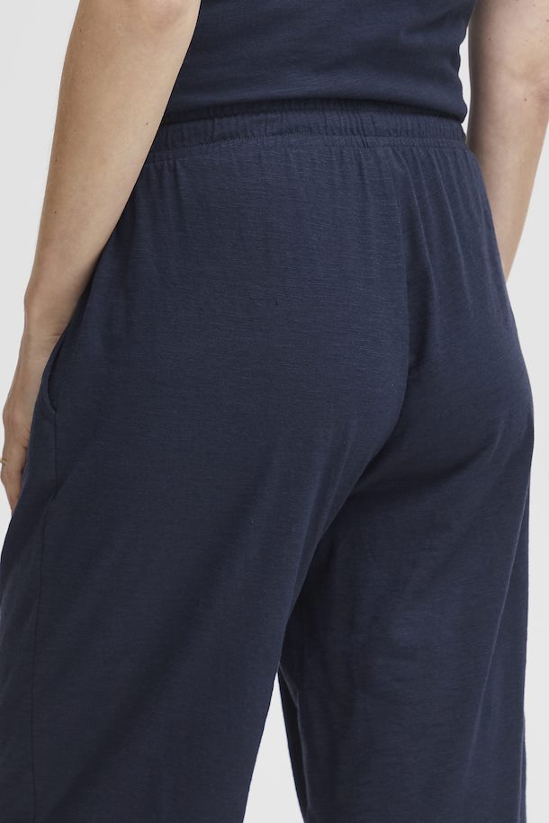 Fransa Capri pants Navy Blazer from Navy size XS-XXL Blazer Capri Shop – pants here