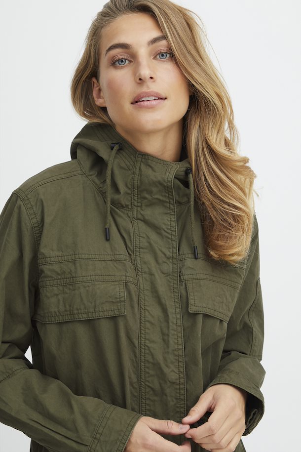 Night Outerwear Olive from Outerwear – here Olive FRHARLOW S-XXL Night size FRHARLOW Shop Fransa